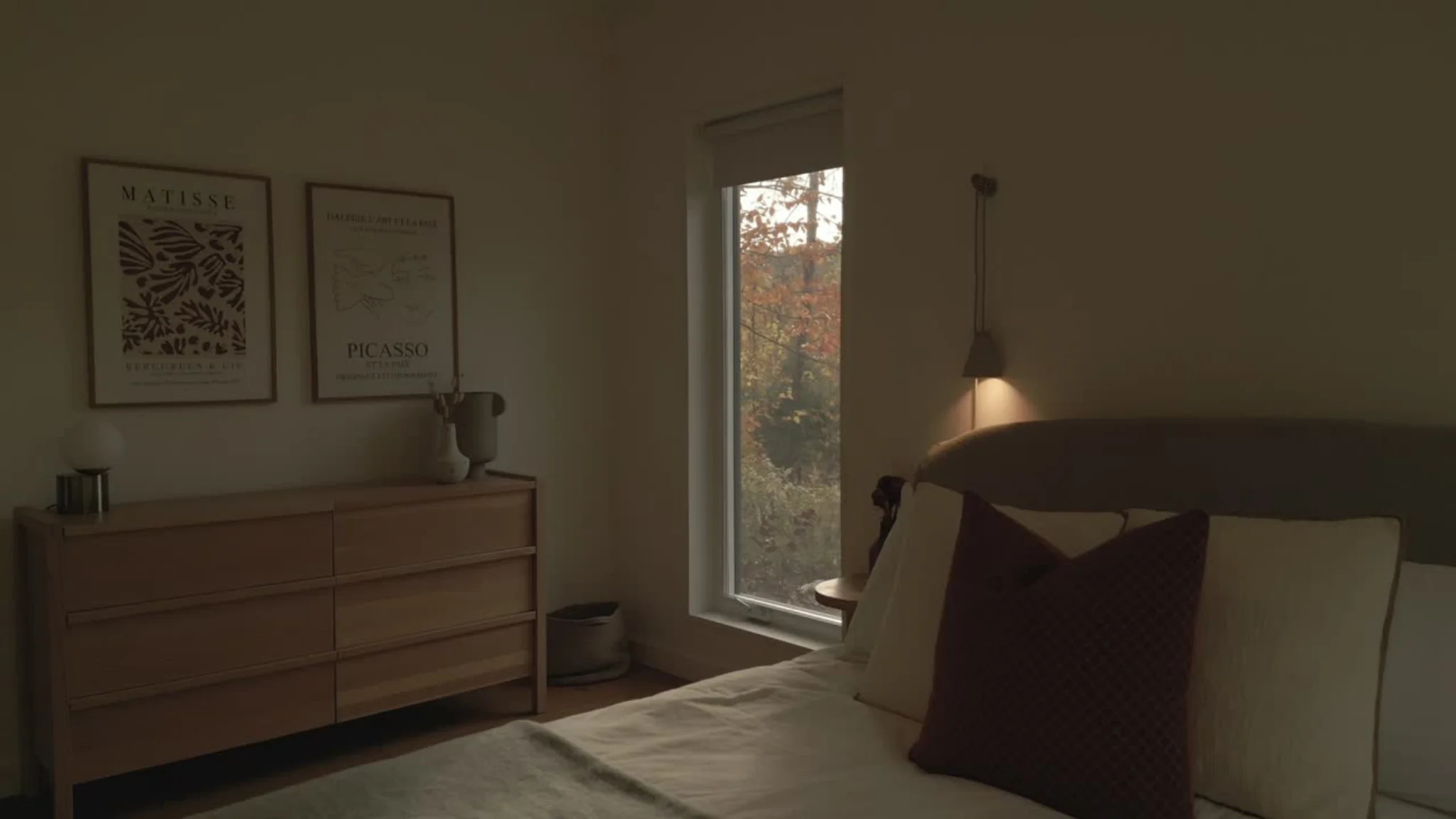 Primary queen bedroom at WOLM Cabin